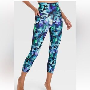 All In Motion Ultra High Rise Capri